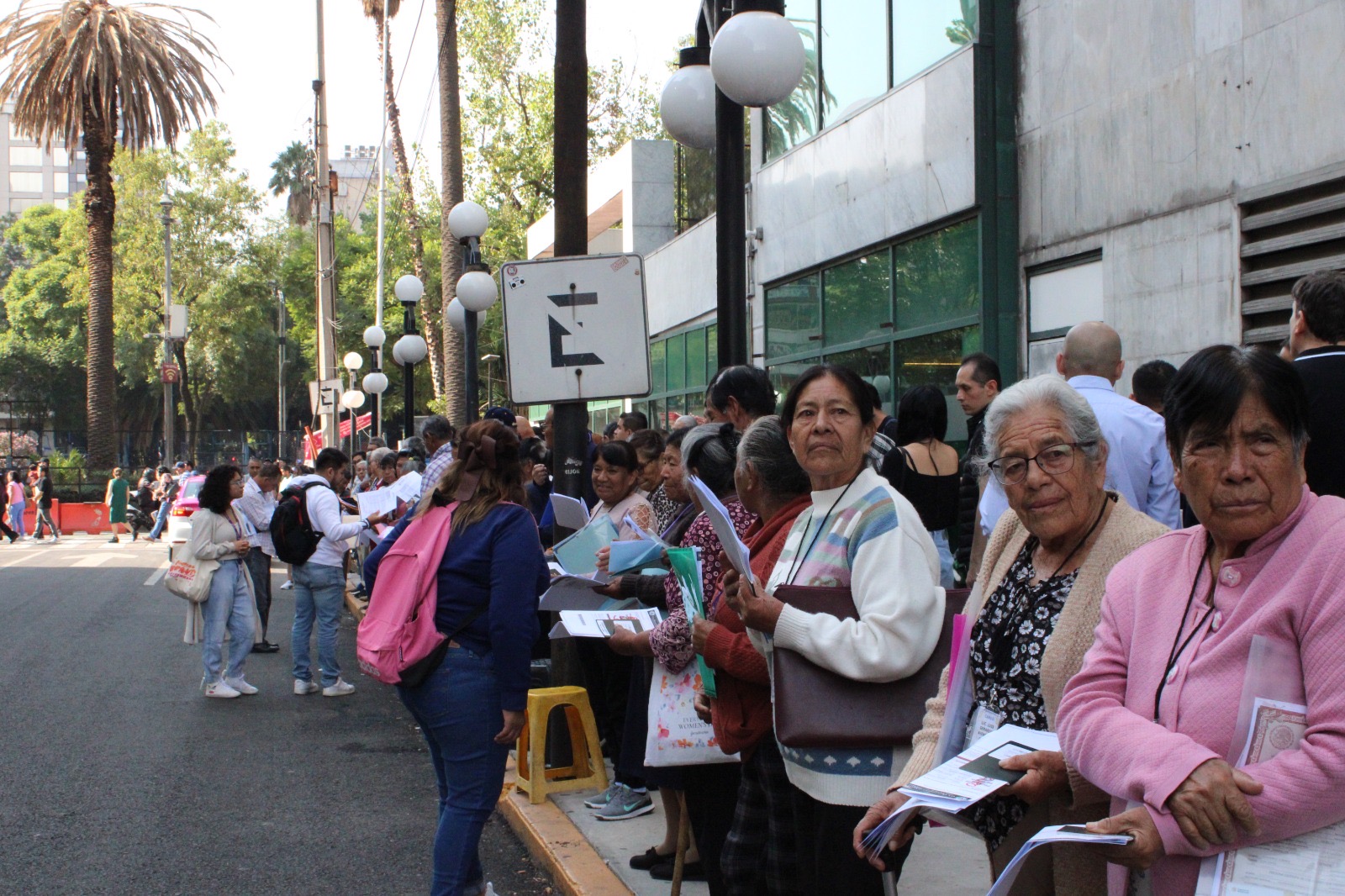 ff1fd285-a766-4f3f-8d17-092b6e28cfa5