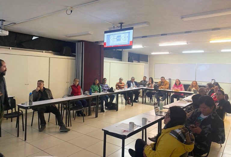 Actualización docente en Desarrollo Humano de la UATx