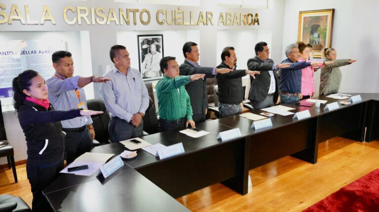 Instaló SEPE-USET mesa de trabajo con las representaciones sindicales para la operación de la ley del sistema para la carrera de las maestras y los maestros