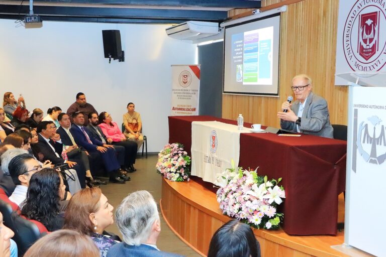 UATx Potencializa el Desarrollo Humano de los Estudiantes