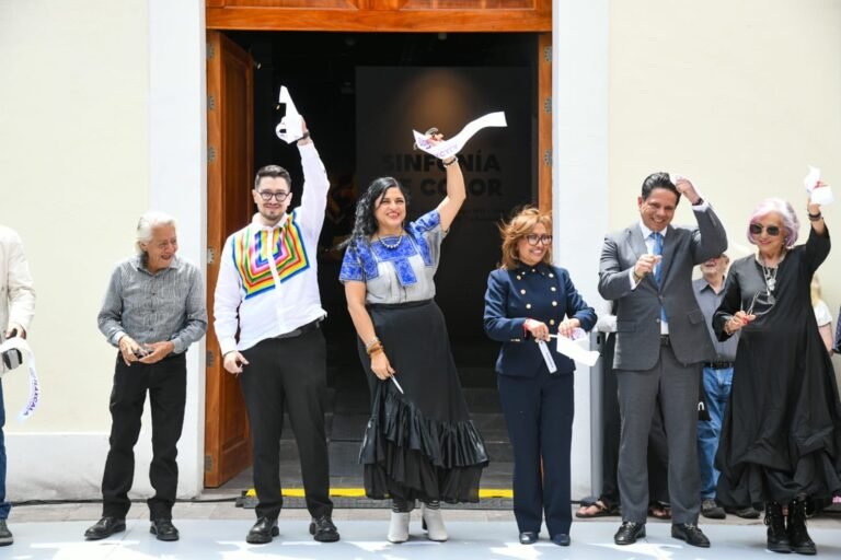 Inauguran la Exposición “Sinfonía de Color” en Tlaxcala