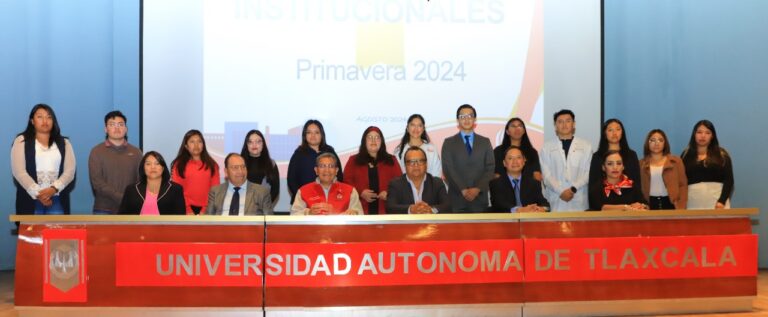 Entregó la UATx Becas Institucionales Primavera 2024