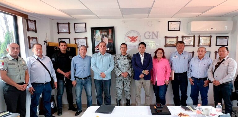 Se Reúne Titular de la Segob con Transportistas Pertenecientes a la Amotac