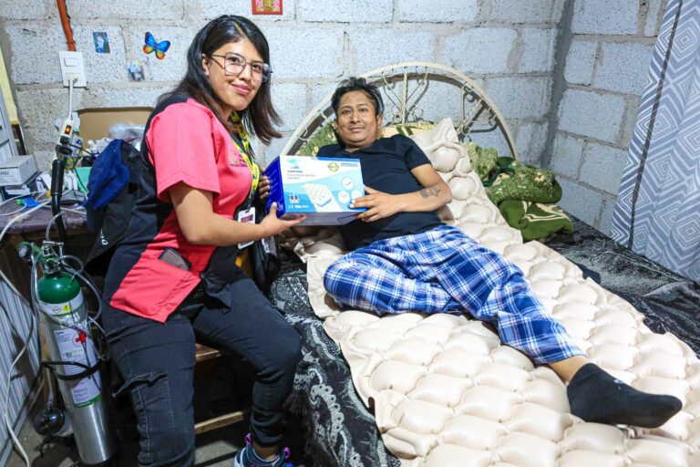 La Secretaría de Bienestar Cuenta con Programa de Apoyos Funcionales Domiciliarios