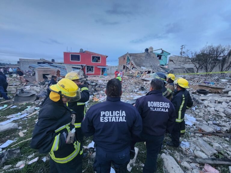 Coordina el Gobierno de Tlaxcala, Atención a Afectados por Explosión de Pirotecnia en Xaloztoc