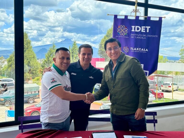 Firman Tlaxcala y Oaxaca Convenio de Colaboración de Para Natación de Para Nacionales CONADE 2024