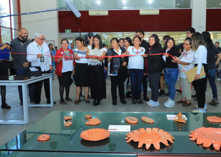 Inauguran en la UATx las Exposiciones