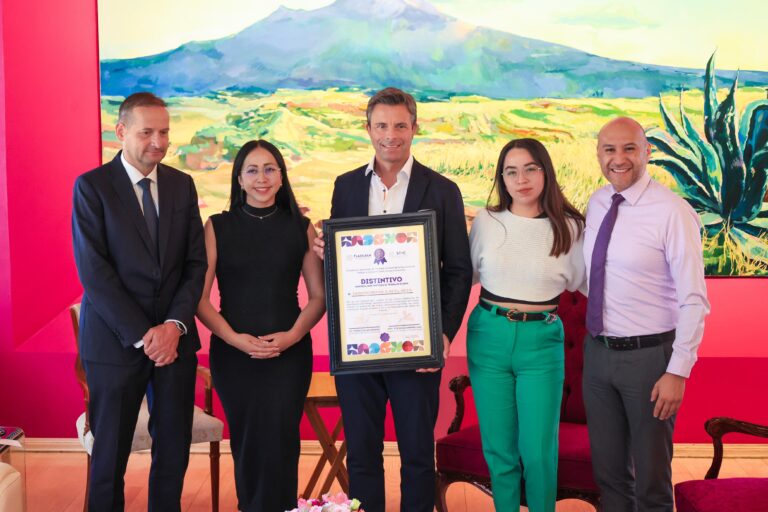 Gobierno Estatal Reconoce a Empresas Comprometidas con el Bienestar de sus Trabajadores