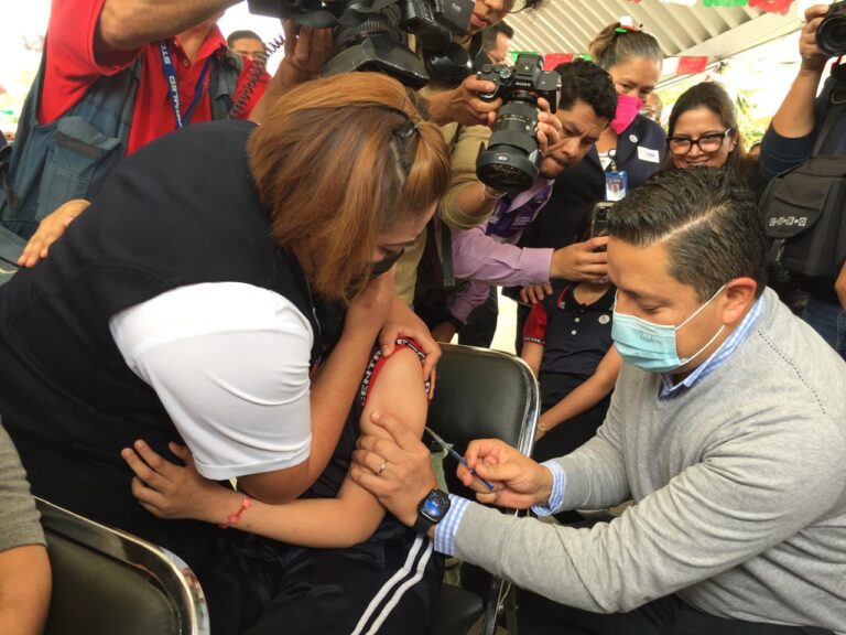 Inicia Sector Salud Vacunación Contra VPH en Escuelas Públicas y Privadas