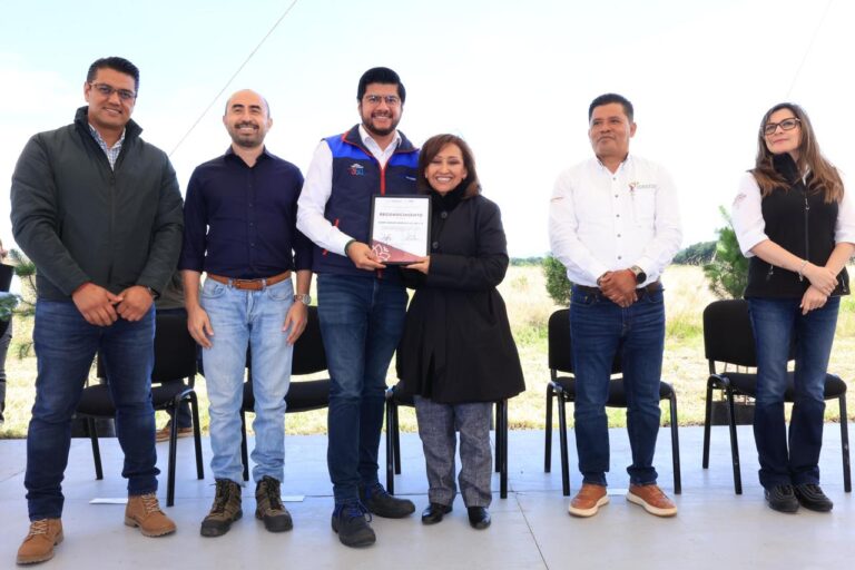 Encabeza Gobernadora Trabajos de Restauración del Área Natural Protegida «Los Pitzocales» en Tetla