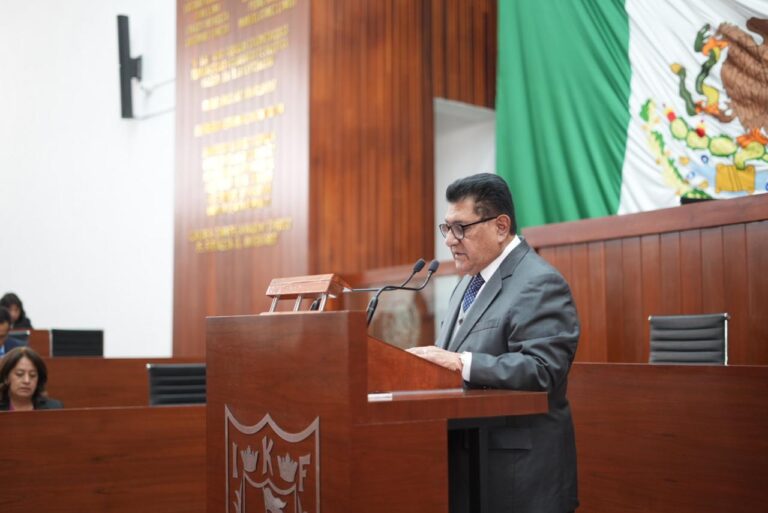 Propone diputado Héctor Ortiz la conmemoración del «Día de los Derechos de la Niñez Tlaxcalteca»