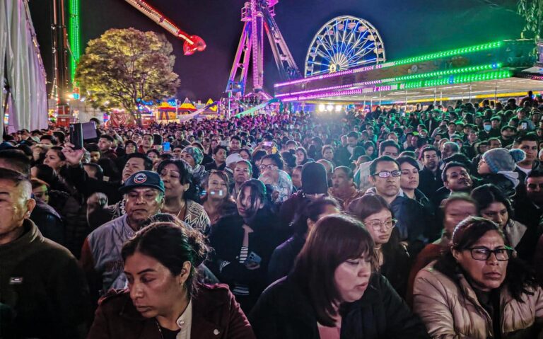 30 mil visitantes en primer Día de Feria de Ferias