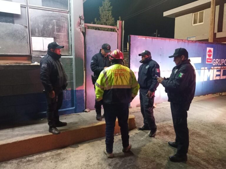 Atiende Gobierno Emergencia por Incendio en Fábrica en Xaloztoc