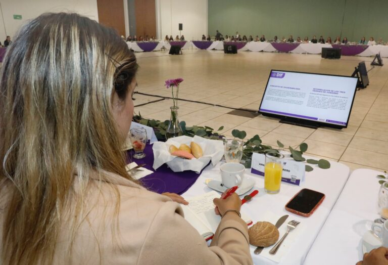 Realiza Sedif primera reunión de trabajo con titulares de los Smdif