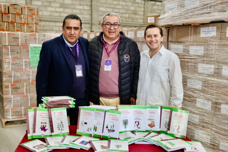 Presenta SEPE-USET la Biblioteca SEP Centenaria Colección Paulo Freire