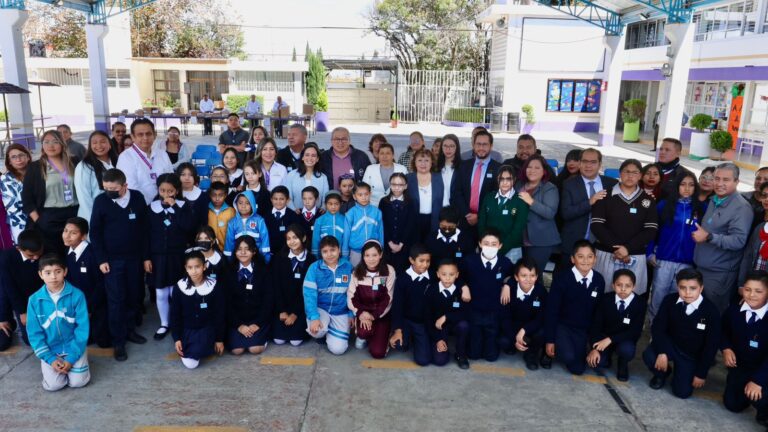 Inicia Entrega de Lentes del Programa Ver Bien Para Aprender Mejor