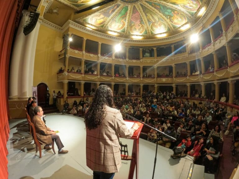 Inicia con Éxito el 39 Festival Internacional de Títeres “Rosete Aranda”