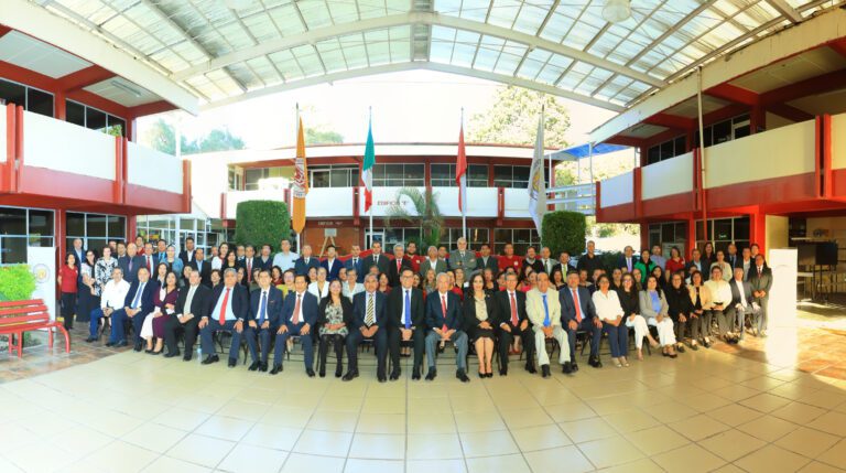 Ciencias Económico Administrativas de la UATx celebra su 52 aniversario con logros significativos