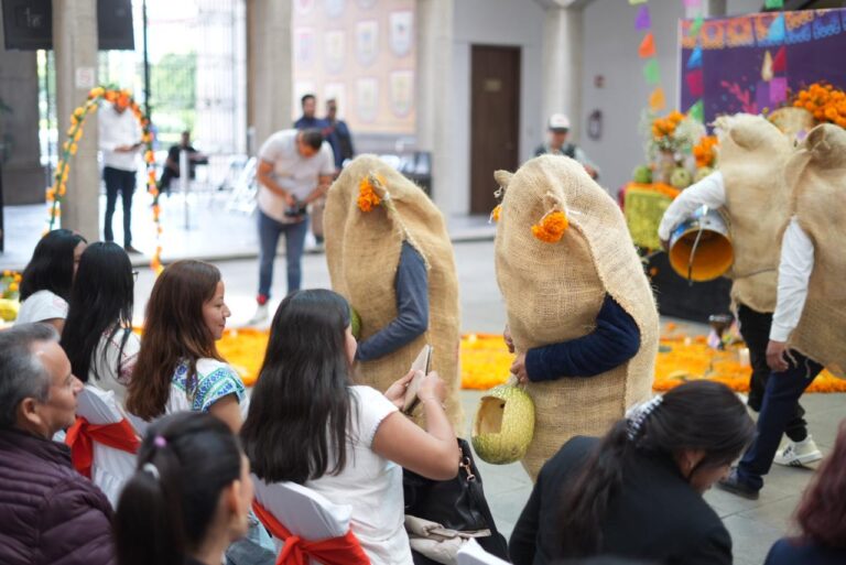 Presentan en el Congreso «Primera Ofrenda» de Tetlanohcan