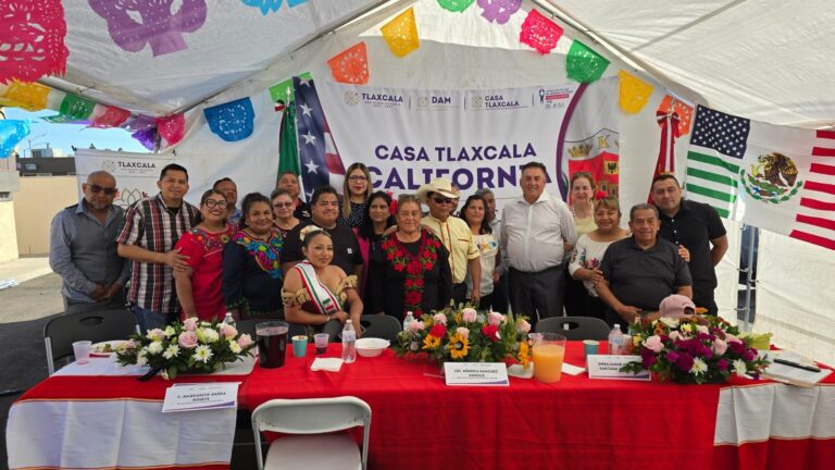 Celebra DAM primer aniversario de Casa Tlaxcala California