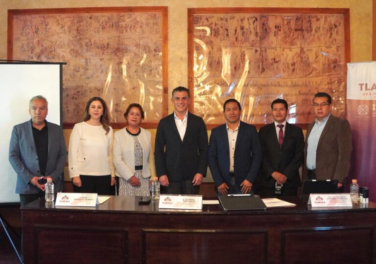 Acerca Ayuntamiento de Tlaxcala de Xicohténcatl capacitación a grupos vulnerables a través de ICATLAX