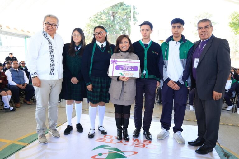 Refrenda Gobernadora Compromiso con la Educación y Medio Ambiente