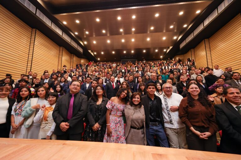 Impulsa Lorena Cuéllar a Jóvenes Talentos