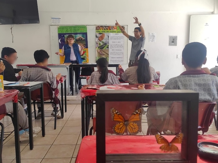 10 Los tesoros de la Malinche, el Mariposario, el Club ISEBOTS A