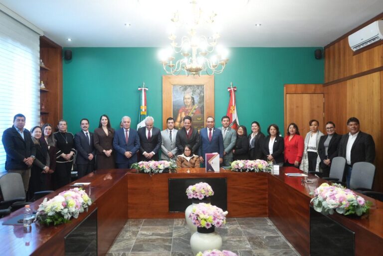 Recibe Congreso de Tlaxcala Tercer Informe de Gobierno