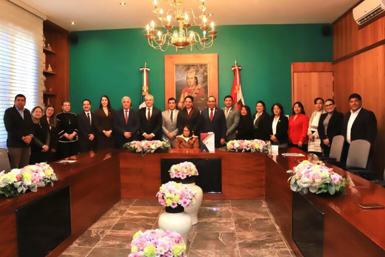 Entrega Secretario de Gobierno Tercer Informe de la Gobernadora Lorena Cuéllar al Congreso Local