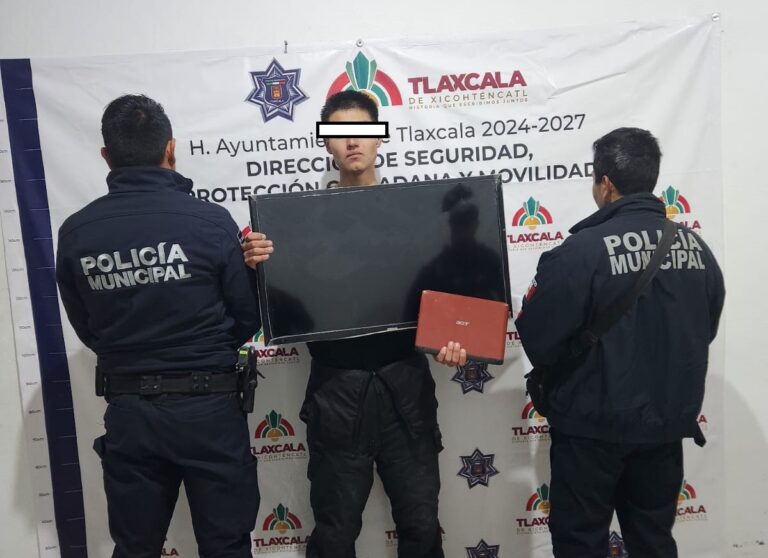 Detienen policías de Tlaxcala a presunto ladrón capturado por vecinos de Atempan