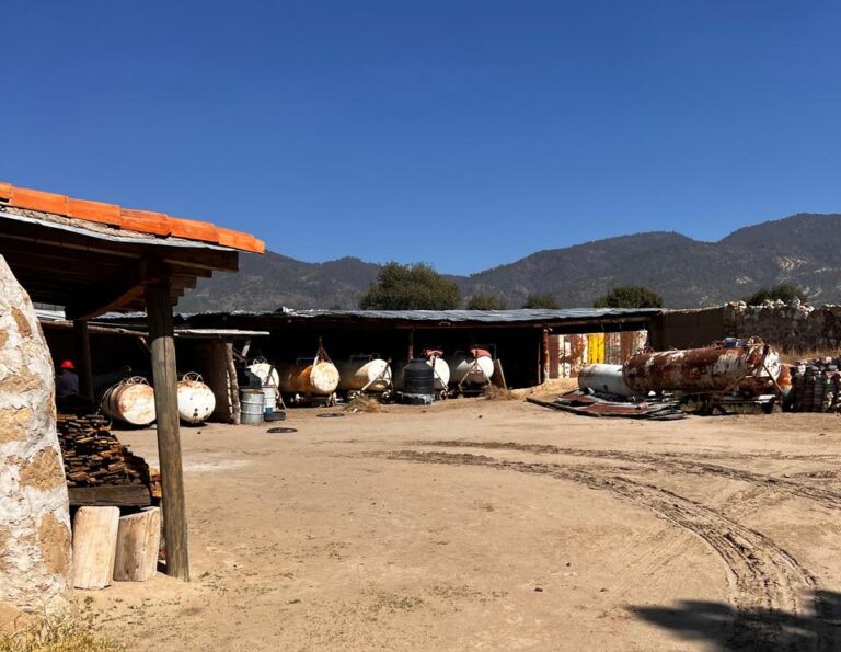 FGR ejecuta orden de cateo en materia de hidrocarburos en Atltzayanca Tlaxcala