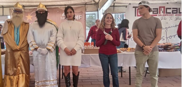 Tlaxcala celebra el Día de Reyes llevando alegría a las niñas y niños de la capital