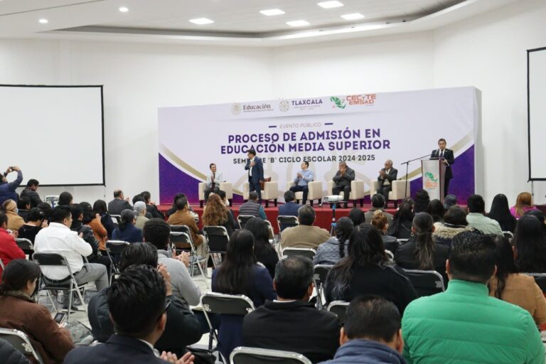 Atestiguan ciudadanos asignación de CECyTE-EMsaD horas clases para semestre B 2024-2025