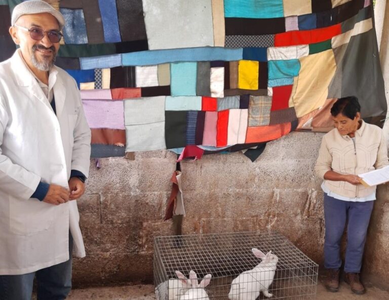 La UATx fortalece al sector pecuario de Tlaxcala con proyecto de cunicultura