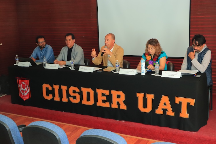 Expertos de la UATx analizan el tema de la migración  y sus implicaciones sociales, económicas y políticas