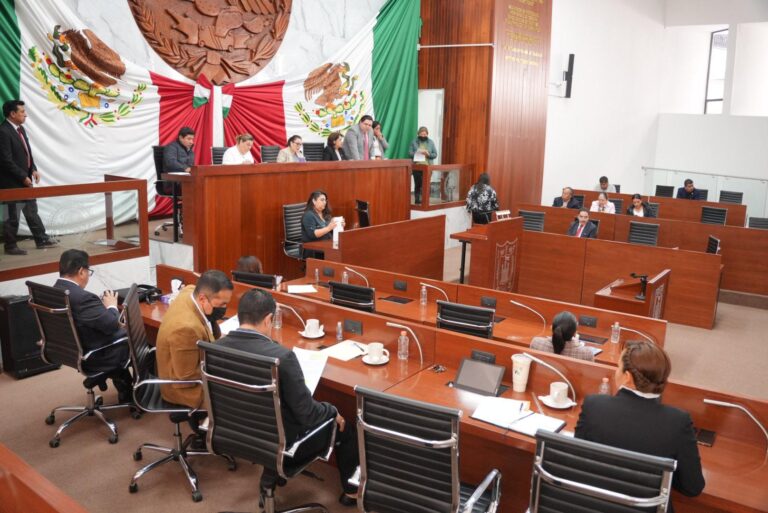 Expide el Congreso Ley de Condecoraciones y Estímulos para policías de Tlaxcala