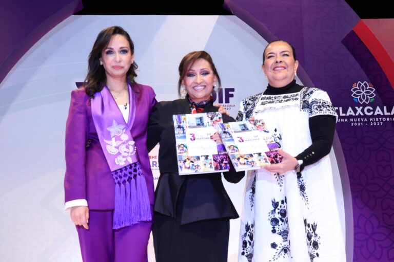 Gobernadora Lorena Cuéllar Reconoce Trabajo del Sedif: Ha Cambiado el Rostro de Tlaxcala