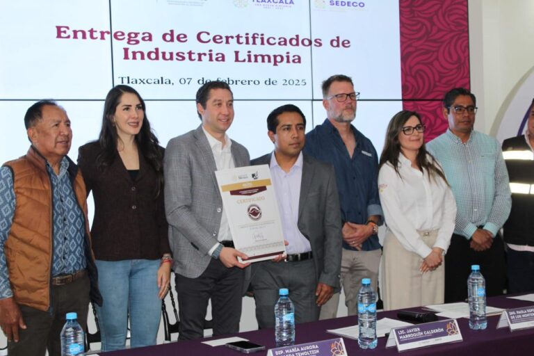 Entrega Sedeco certificados de industria limpia