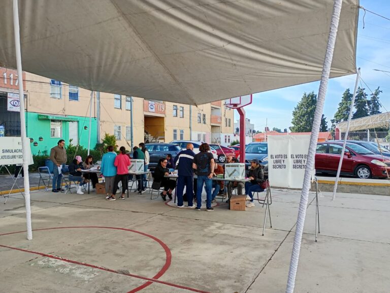 Se instalan y abren en tiempo y forma las 15 casillas electorales en Tlaxcala para la elección de delegados municipales