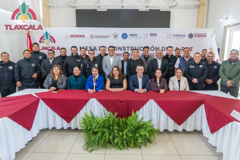 Preside alcalde de Tlaxcala Alfonso Sánchez la Mesa para la Construcción de la Paz