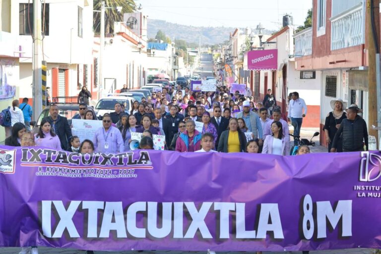 Municipios de Tlaxcala Reportan Marchas sin Incidentes por el Día de la Mujer