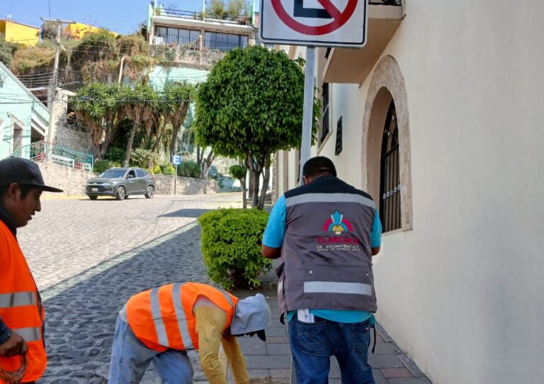 Refuerza Gobierno de Tlaxcala de Xicohténcatl seguridad vial con nueva señalética
