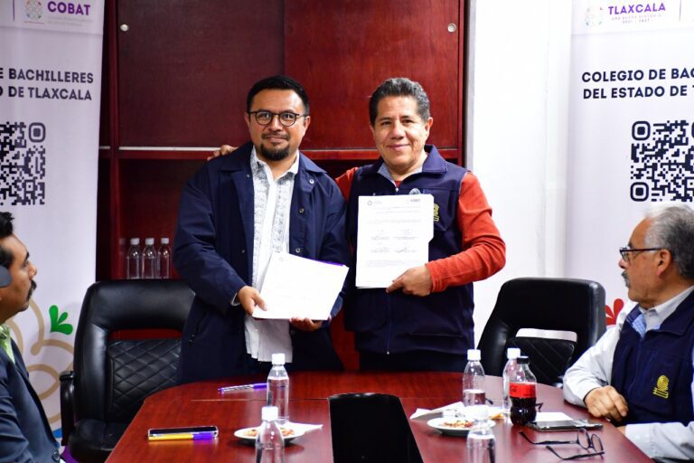 Firman Convenio Cobat y la Universidad Intercultural Para Fortalecer la Educación de los Jóvenes Tlaxcaltecas