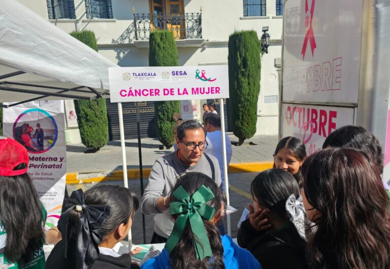 Lleva SESA servicios médicos gratuitos a la población de Huamantla