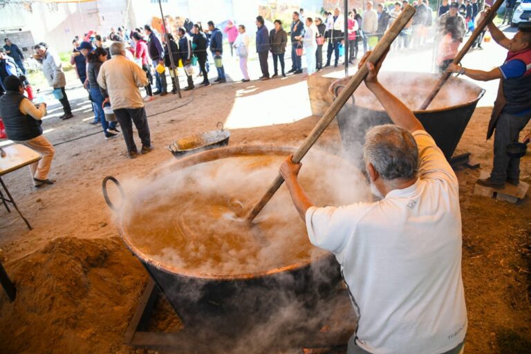 Celebran el Día de la Cocina Tlaxcalteca en Chiuatempan