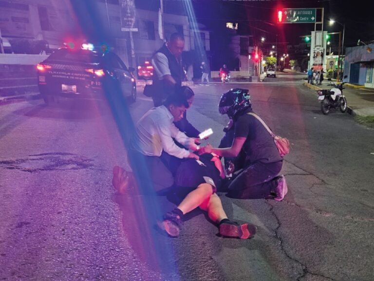 Policía Municipal de Tlaxcala brinda apoyo a masculino herido en vía pública