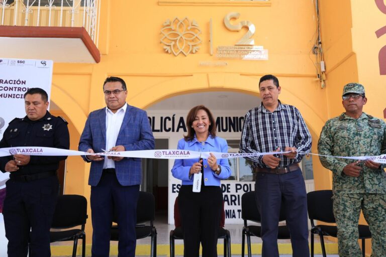 Gobierno Estatal Equipa con Tecnología de Seguridad a Santa Apolonia Teacalco