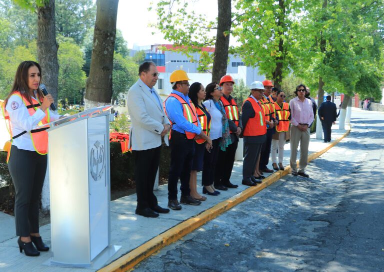 Comunidad universitaria de la UATx participa en el Primer simulacro nacional 2025