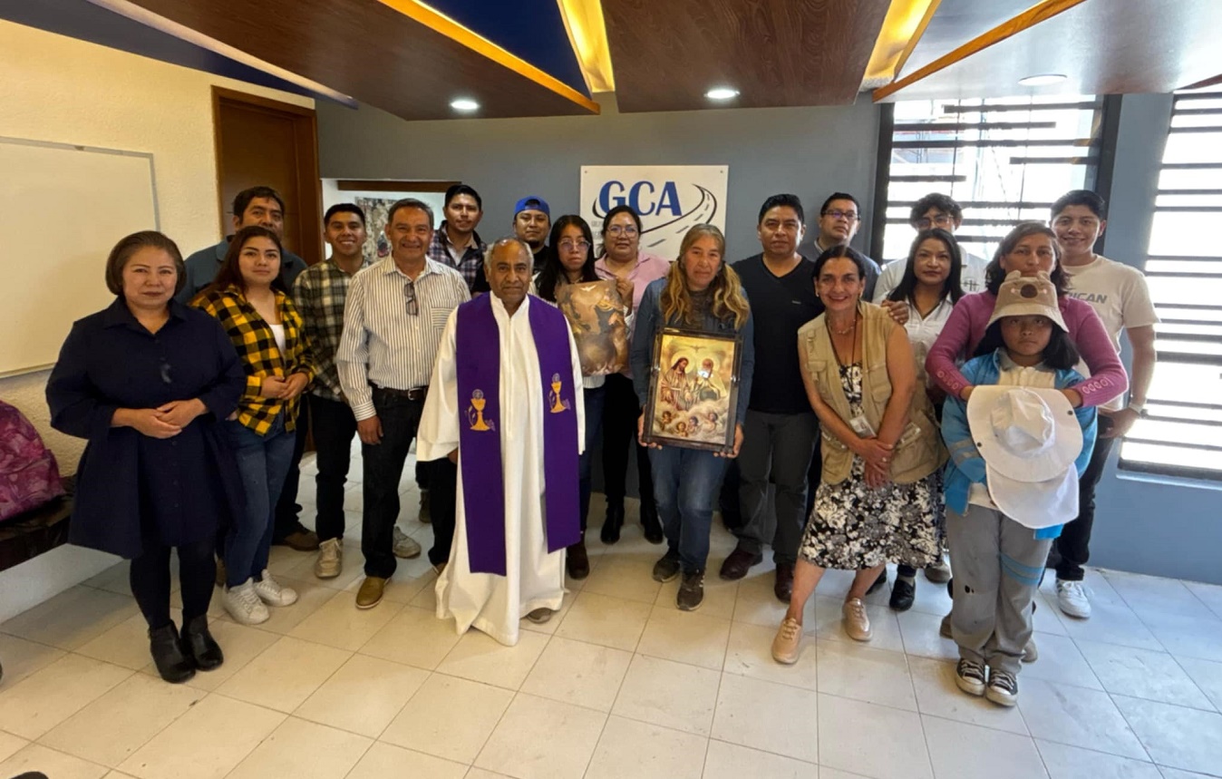 FOTONOTAS EN CÓDIGO / Miércoles 9 Abril 2025